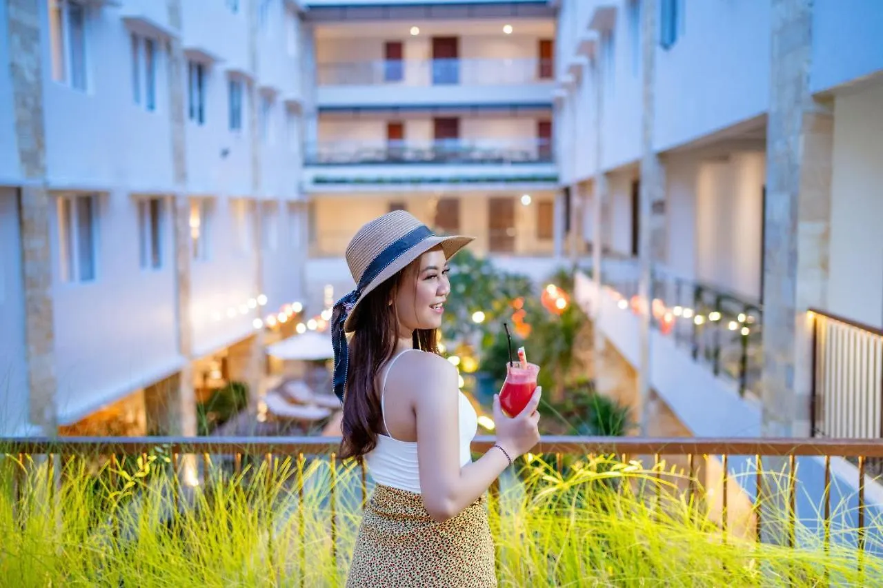 ****  Crystalkuta Hotel - Bali Индонезия